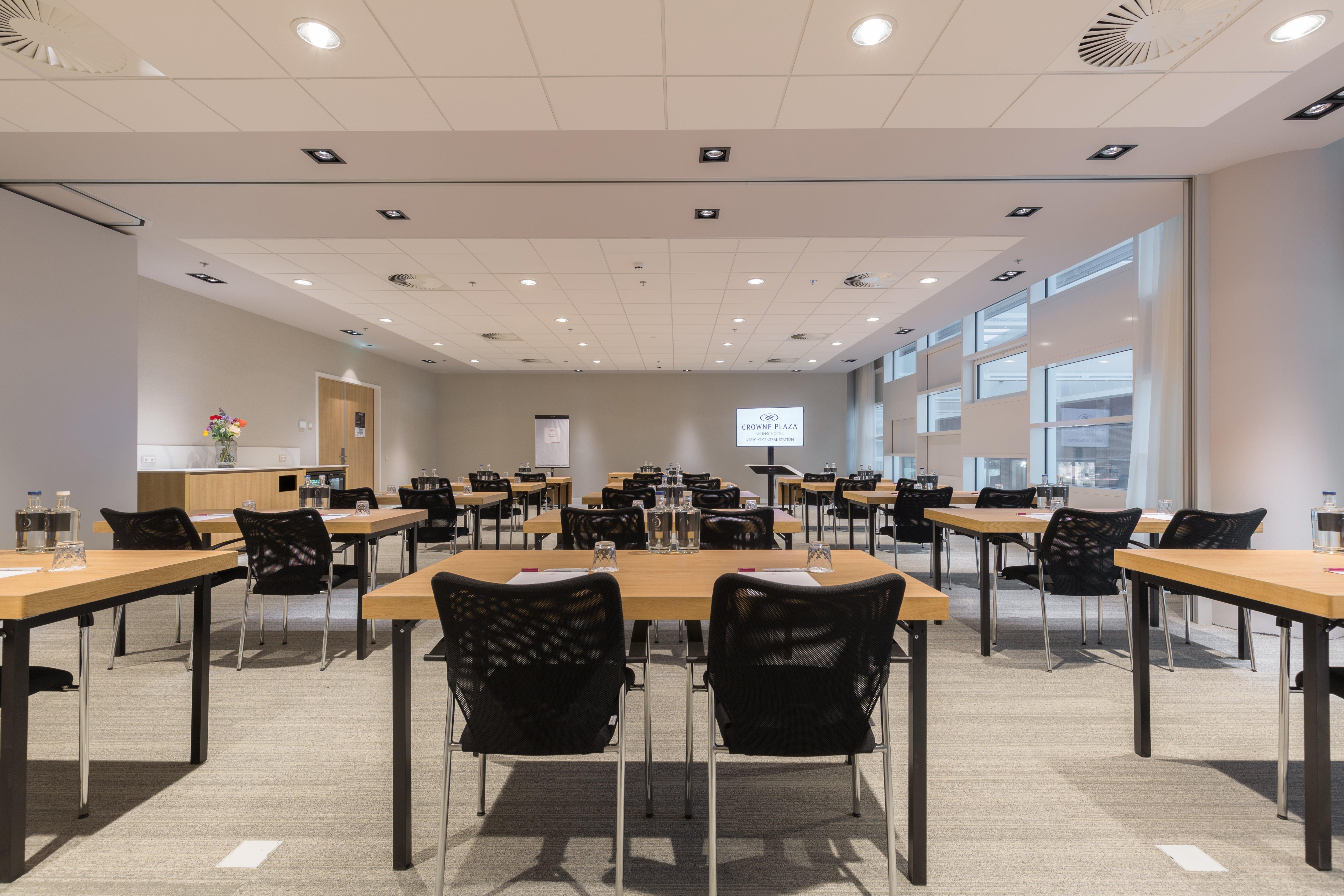 Crowne Plaza - Station By Ihg 4* Utrecht
